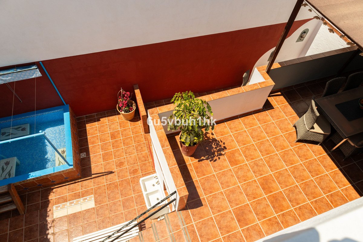 4 Bed Townhouse in La Herradura