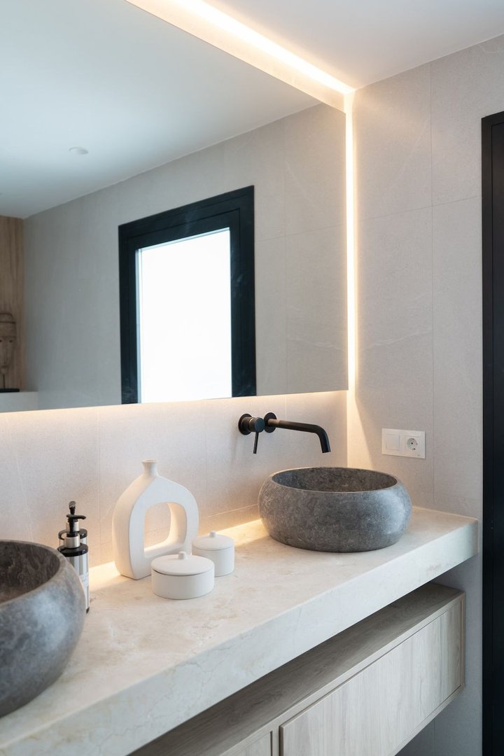 2 Bed Ground Floor Apartment in Nueva Andalucía