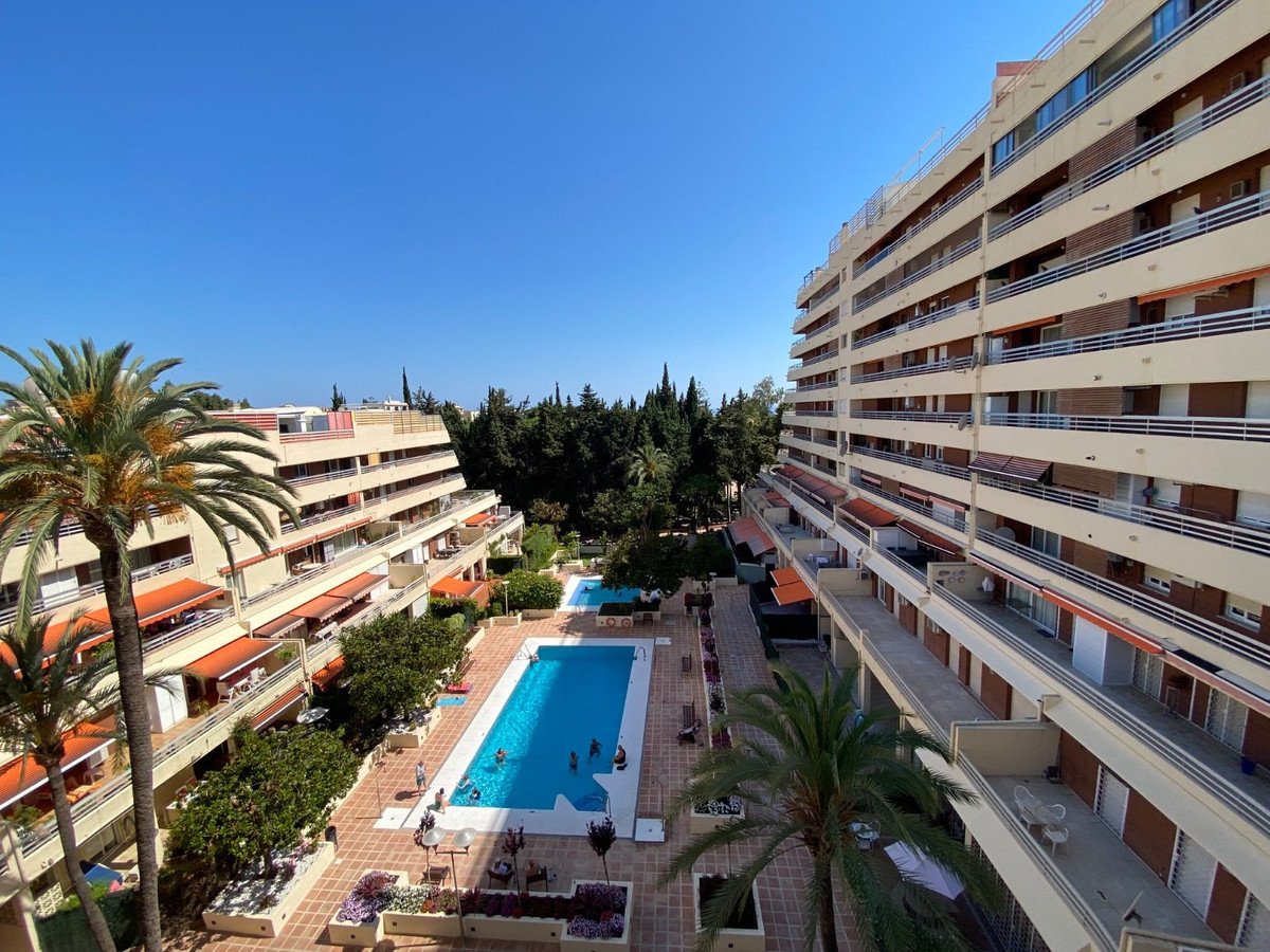 3 Bed Penthouse Duplex in Marbella