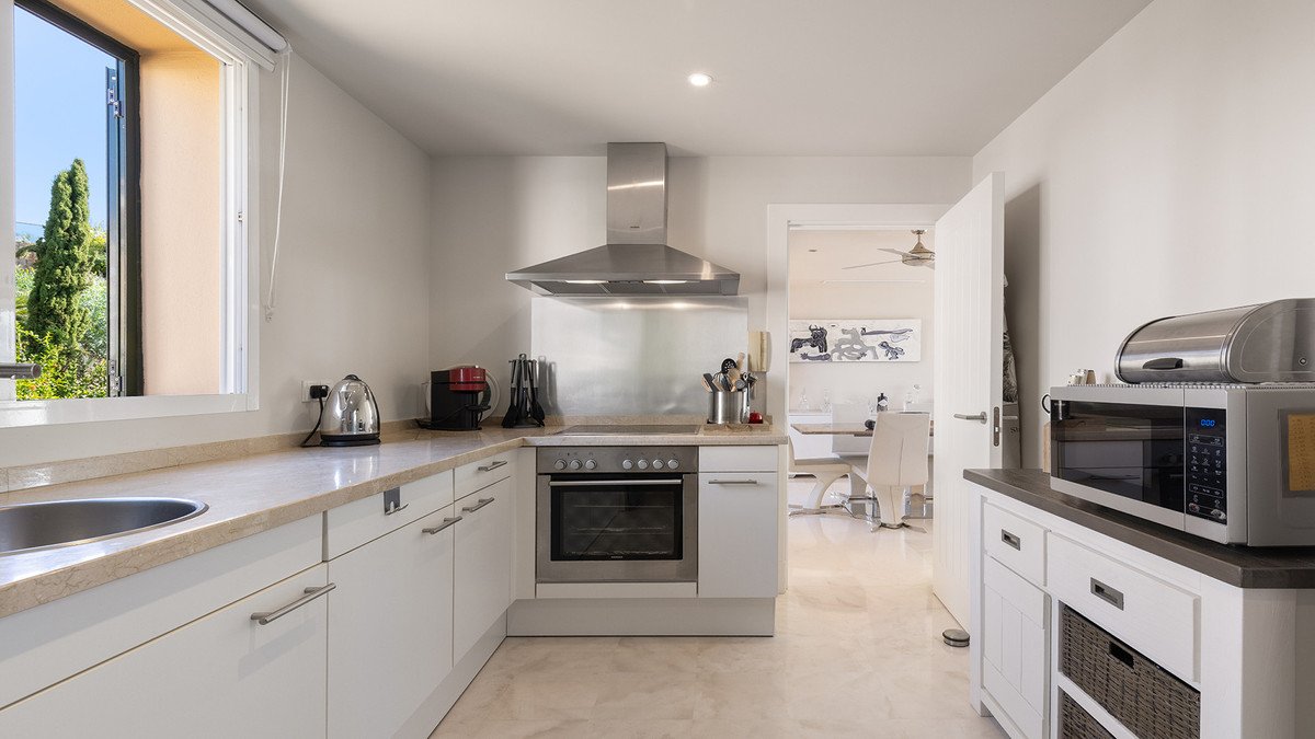 3 Bed Penthouse in Doña Julia