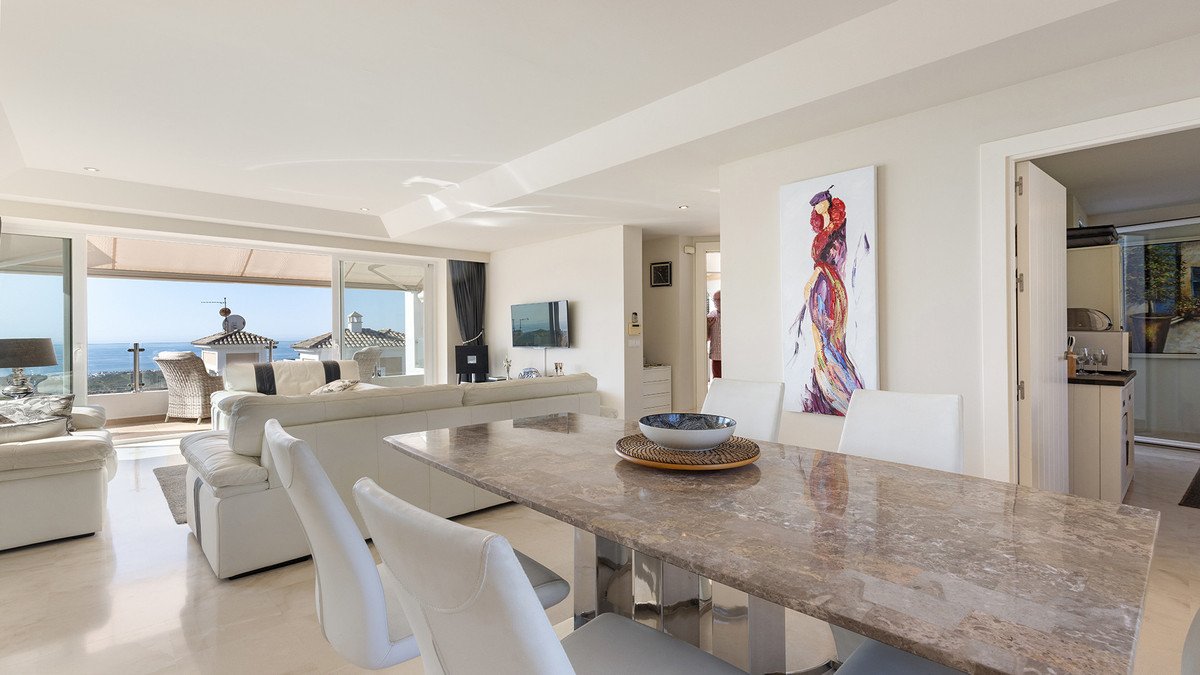 3 Bed Penthouse in Doña Julia