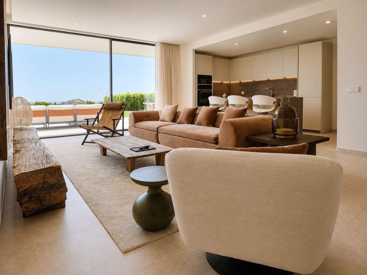 3 Bed Ground Floor Apartment in La Quinta