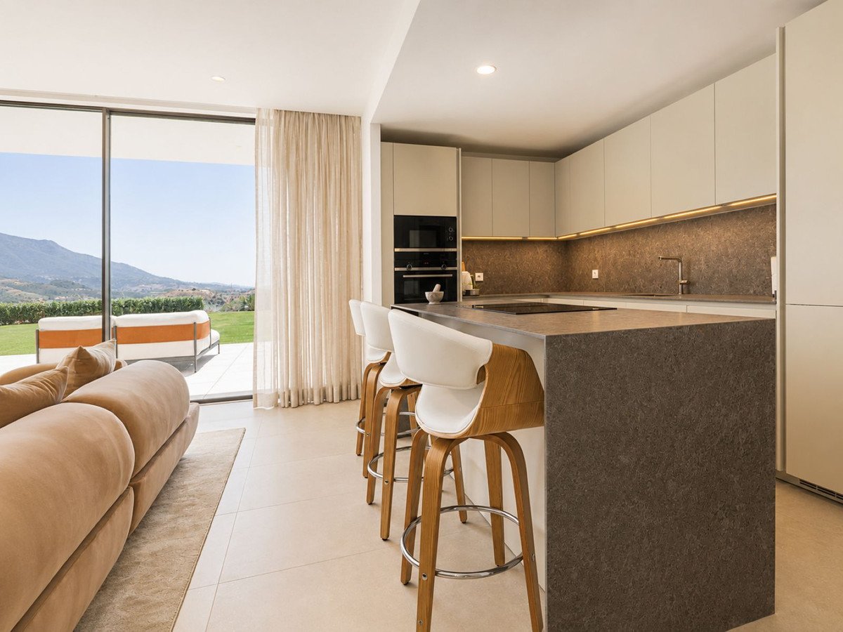 3 Bed Ground Floor Apartment in La Quinta