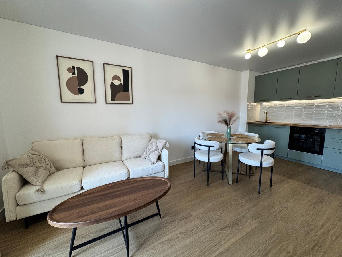 2 Bed Garage in Pilar de la Horadada
