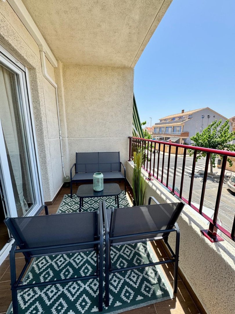 2 Bed Garage in Pilar de la Horadada