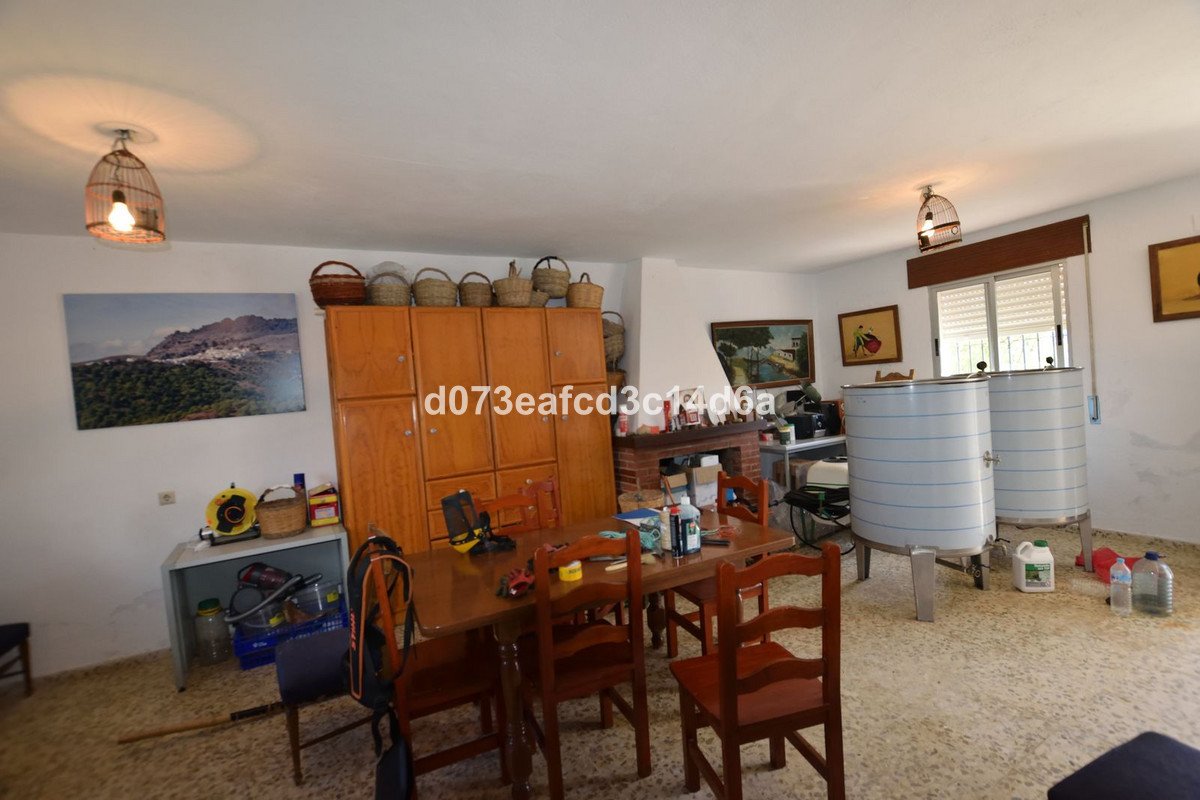 2 Bed Finca - Cortijo in Cartajima