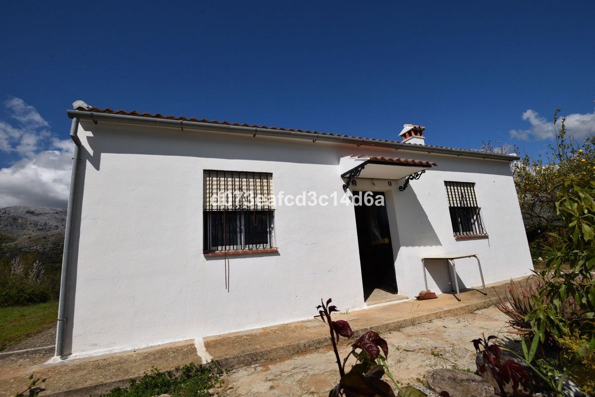 2 Bed Finca - Cortijo in Cartajima