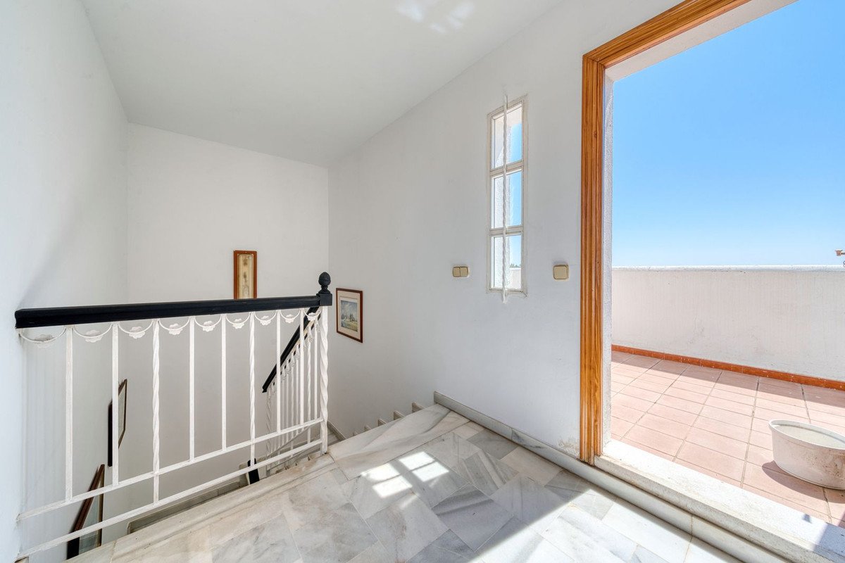 3 Bed Townhouse in Bel Air