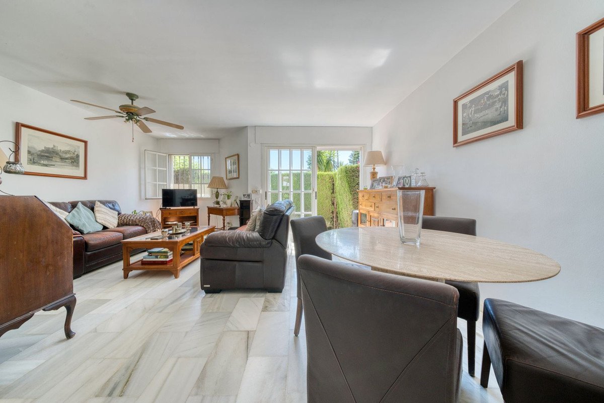 3 Bed Townhouse in Bel Air