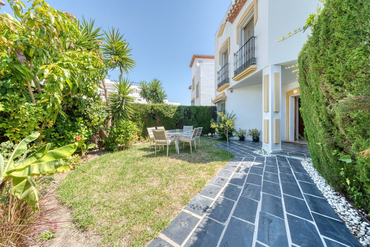 3 Bed Townhouse in Bel Air
