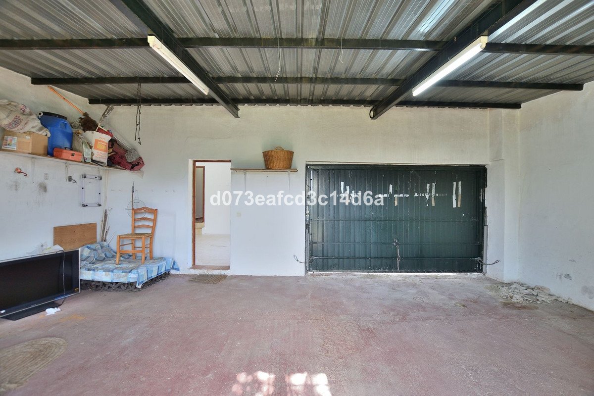 4 Bed Detached Villa in Ronda