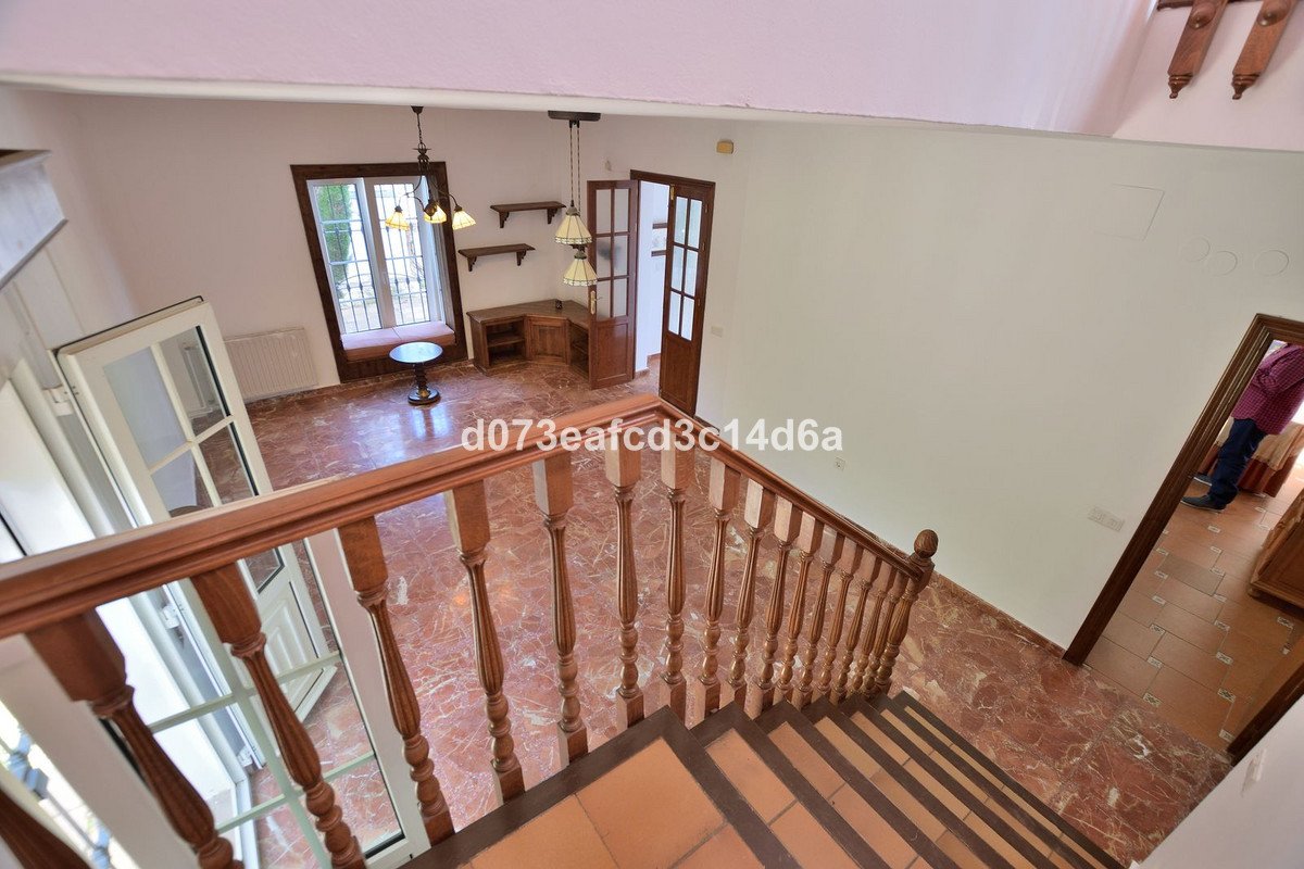 4 Bed Detached Villa in Ronda