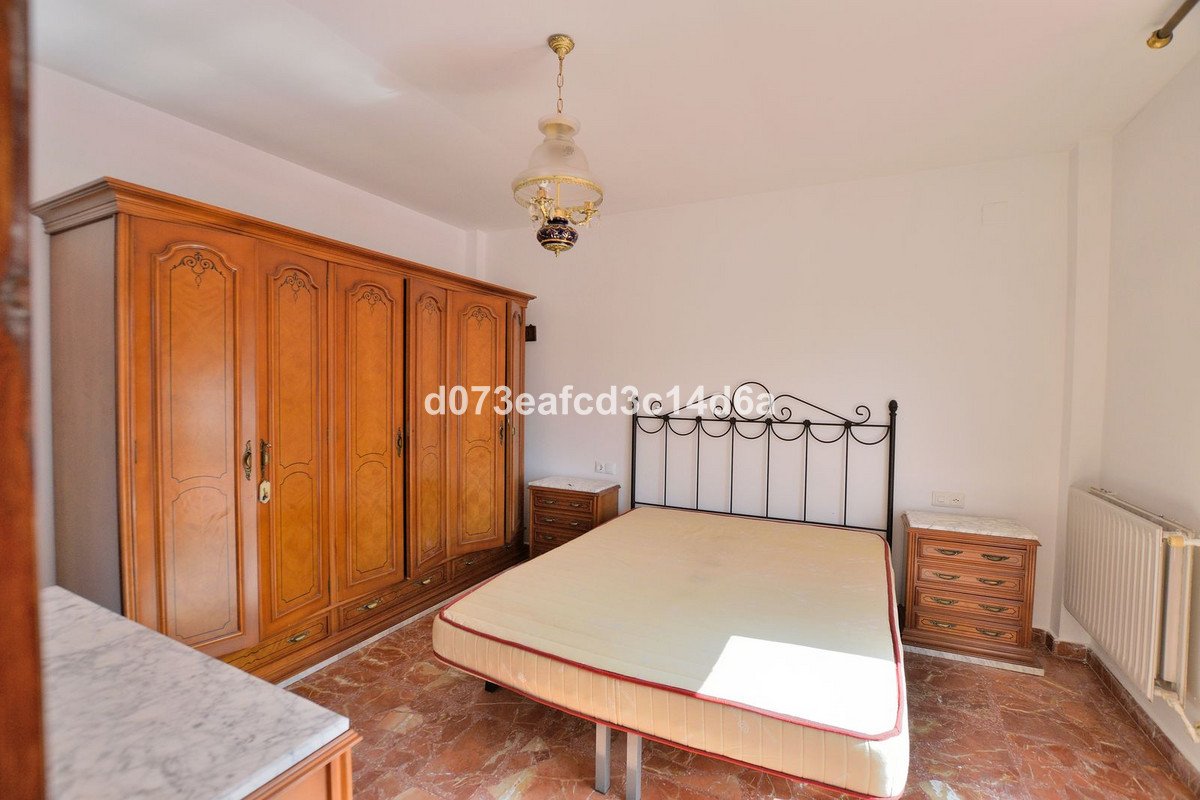4 Bed Detached Villa in Ronda
