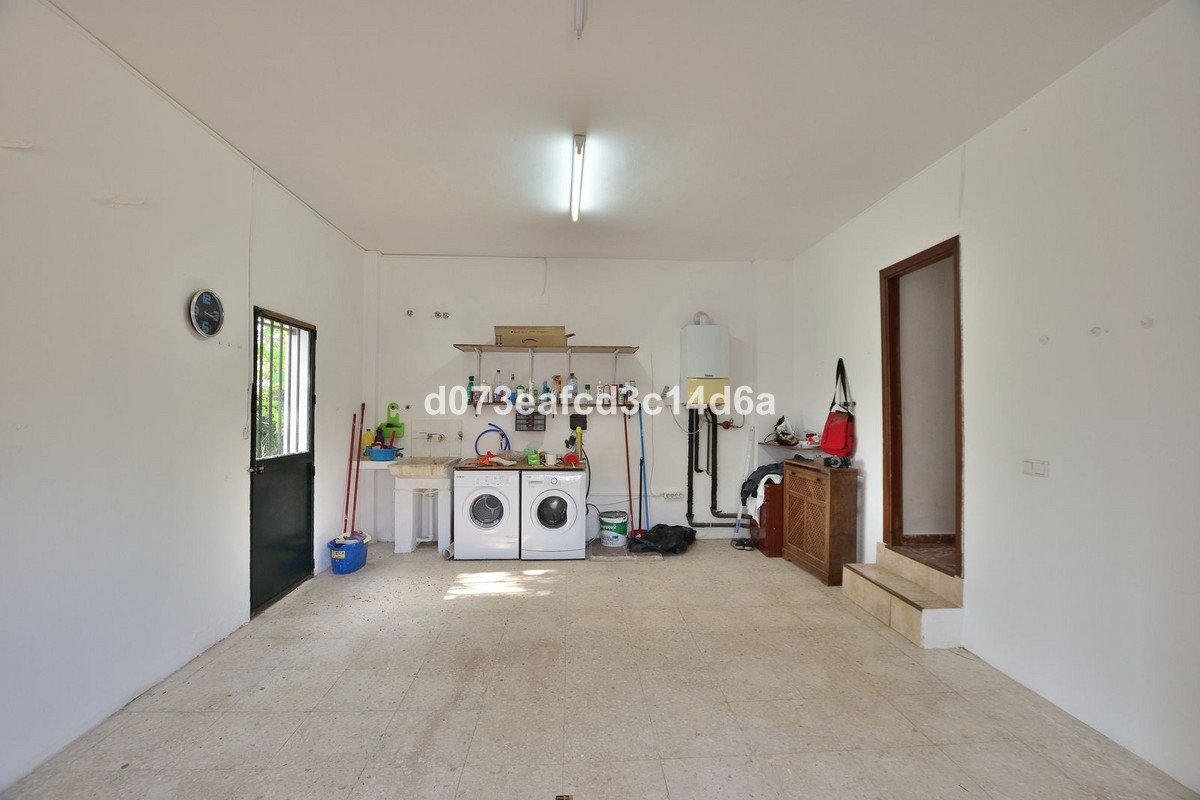 4 Bed Detached Villa in Ronda