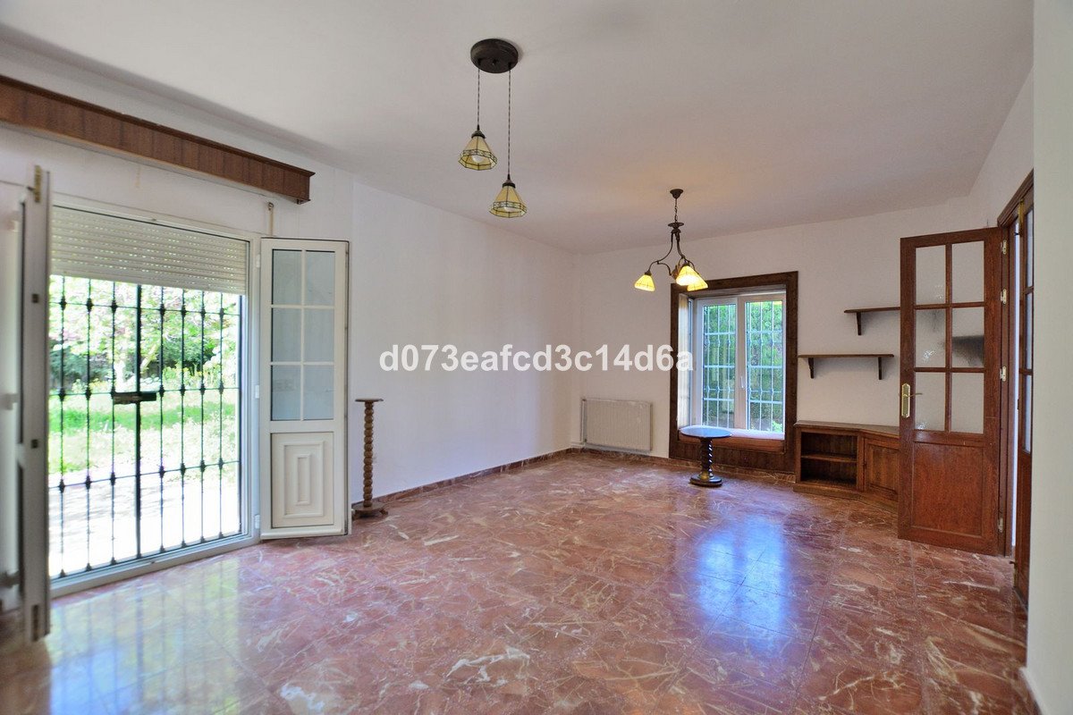 4 Bed Detached Villa in Ronda