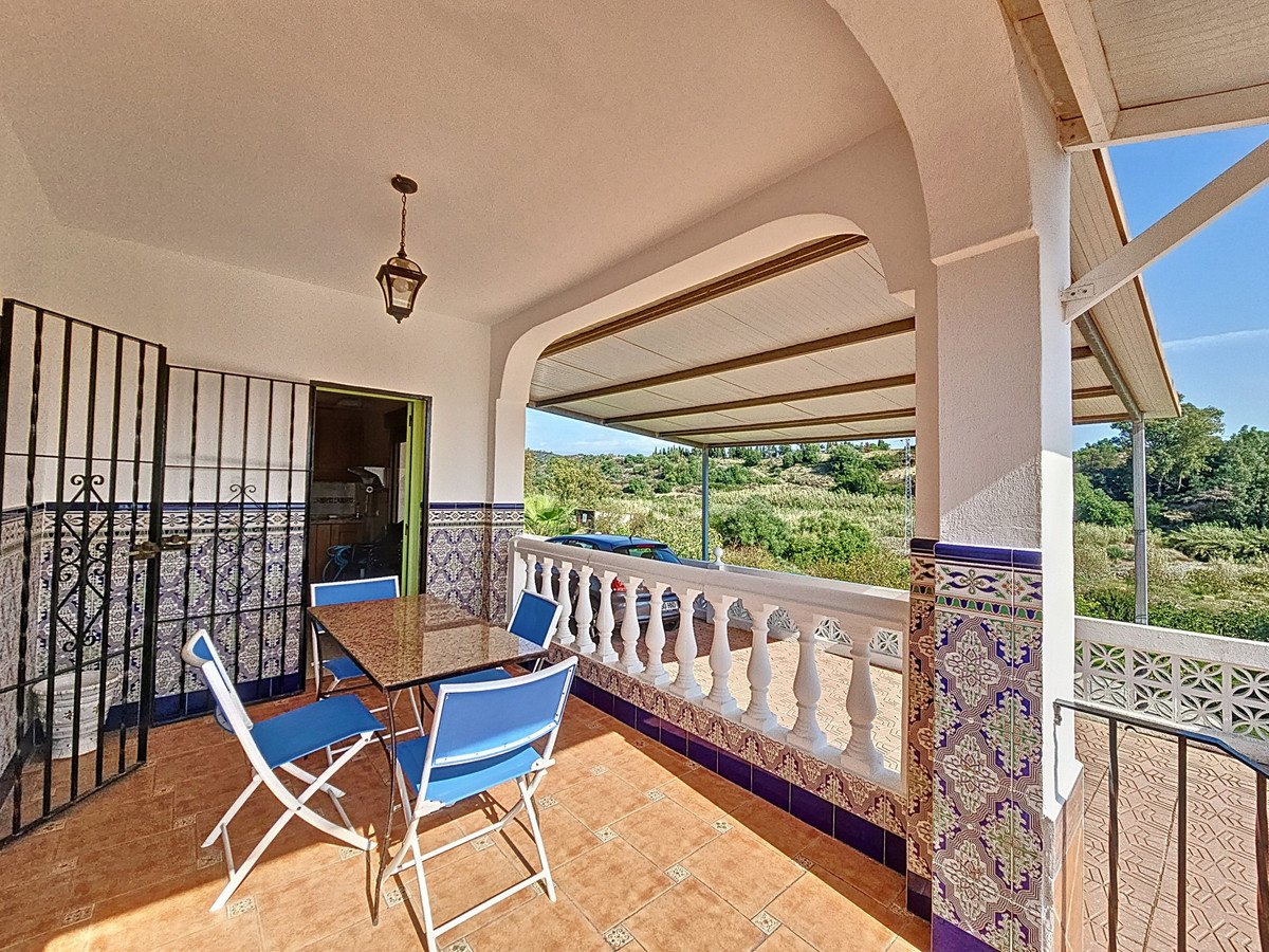 3 Bed Finca - Cortijo in El Padron