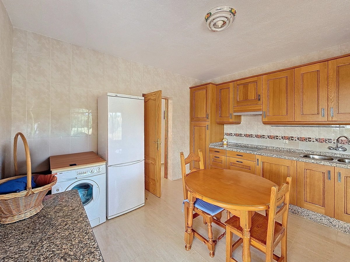 3 Bed Finca - Cortijo in El Padron