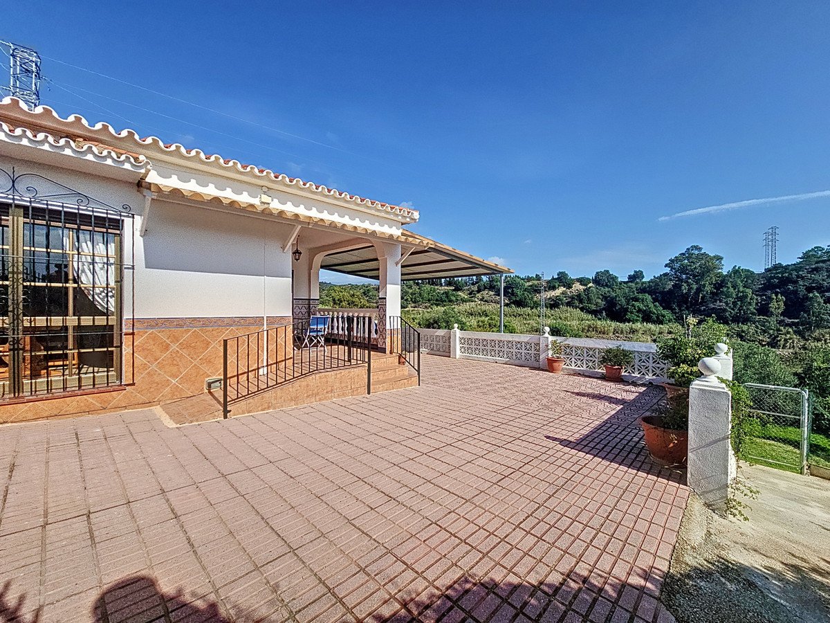 3 Bed Finca - Cortijo in El Padron