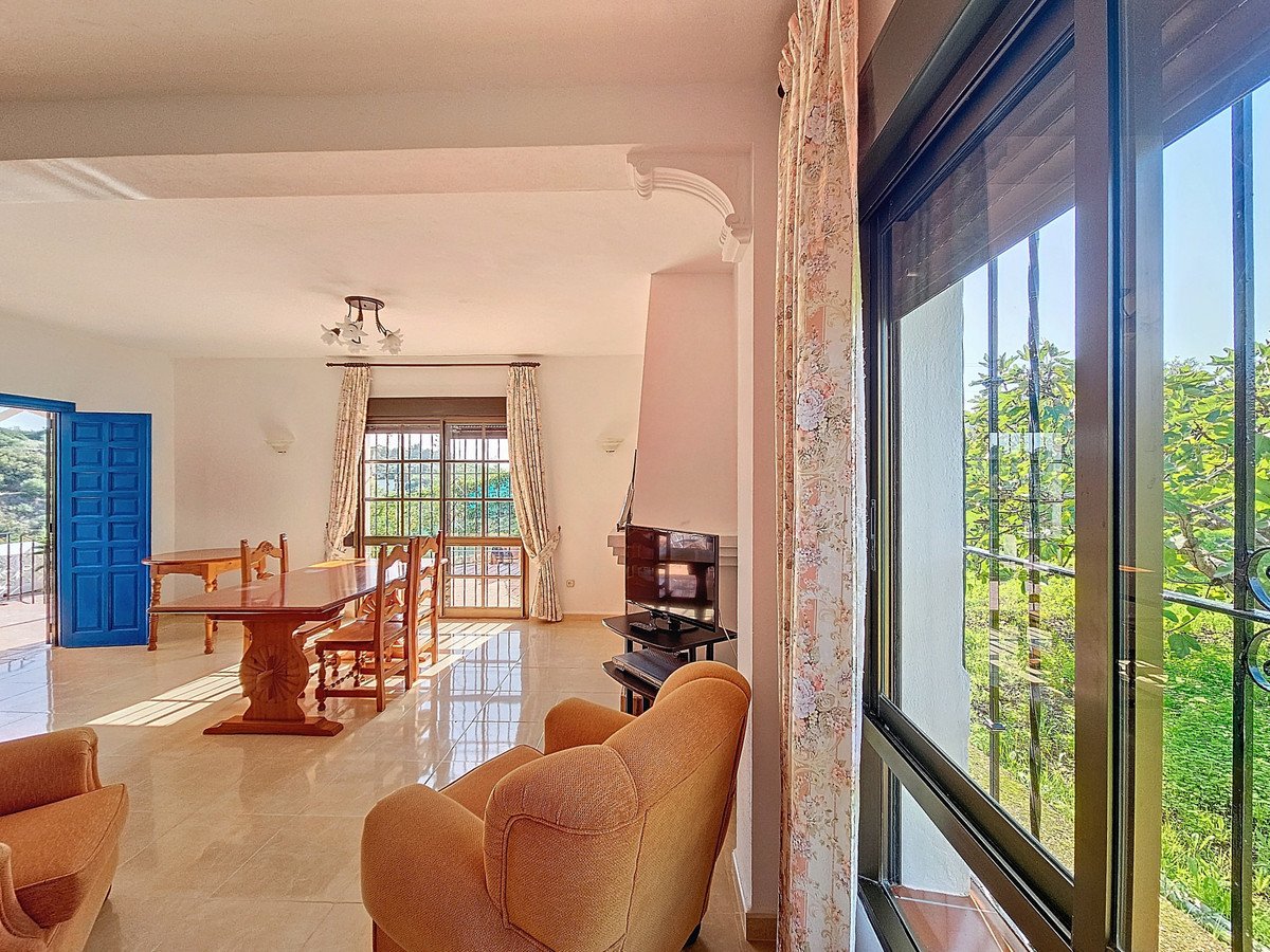 3 Bed Finca - Cortijo in El Padron