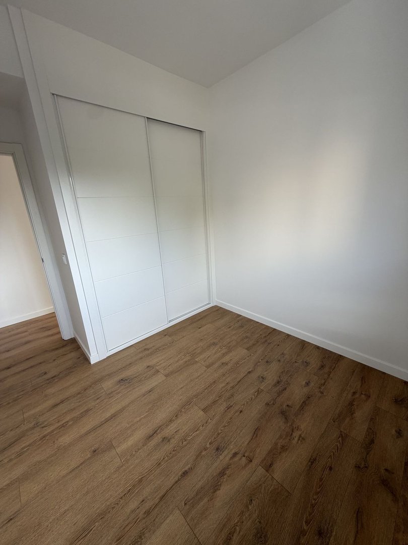 3 Bed Middle Floor Apartment in Estepona