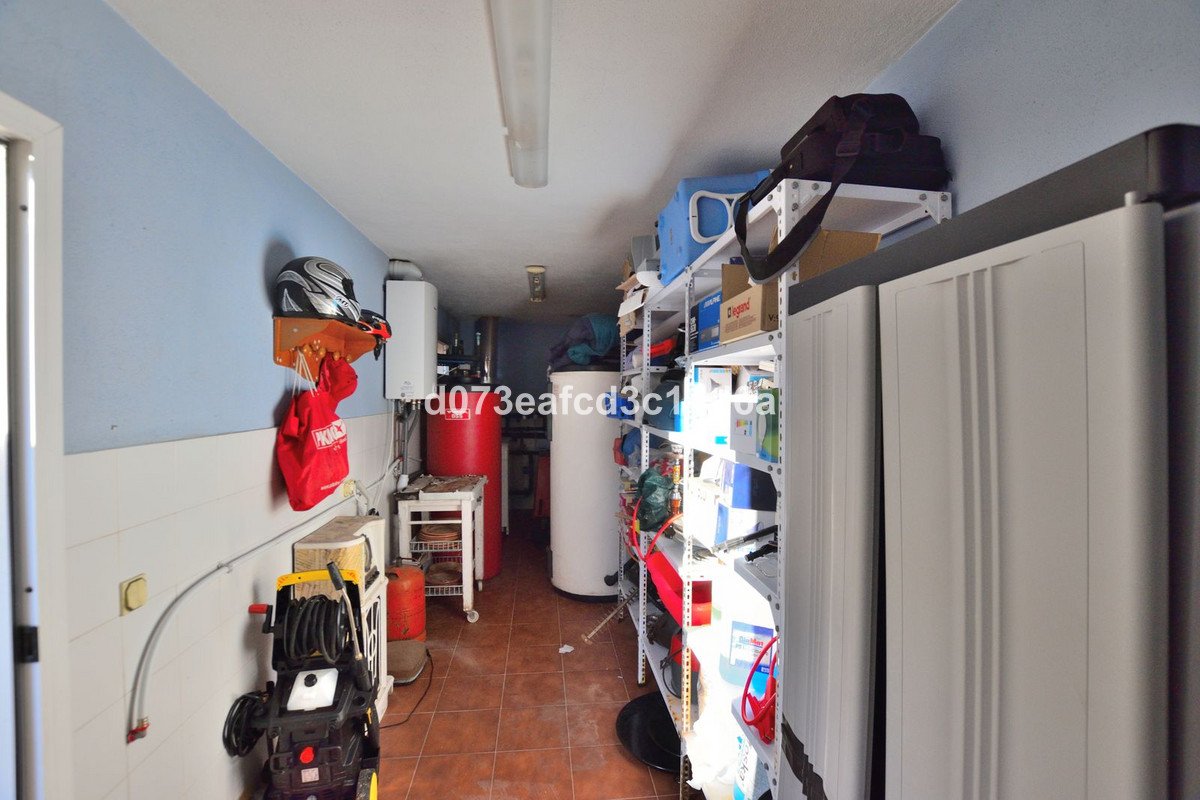 4 Bed Detached Villa in Ronda