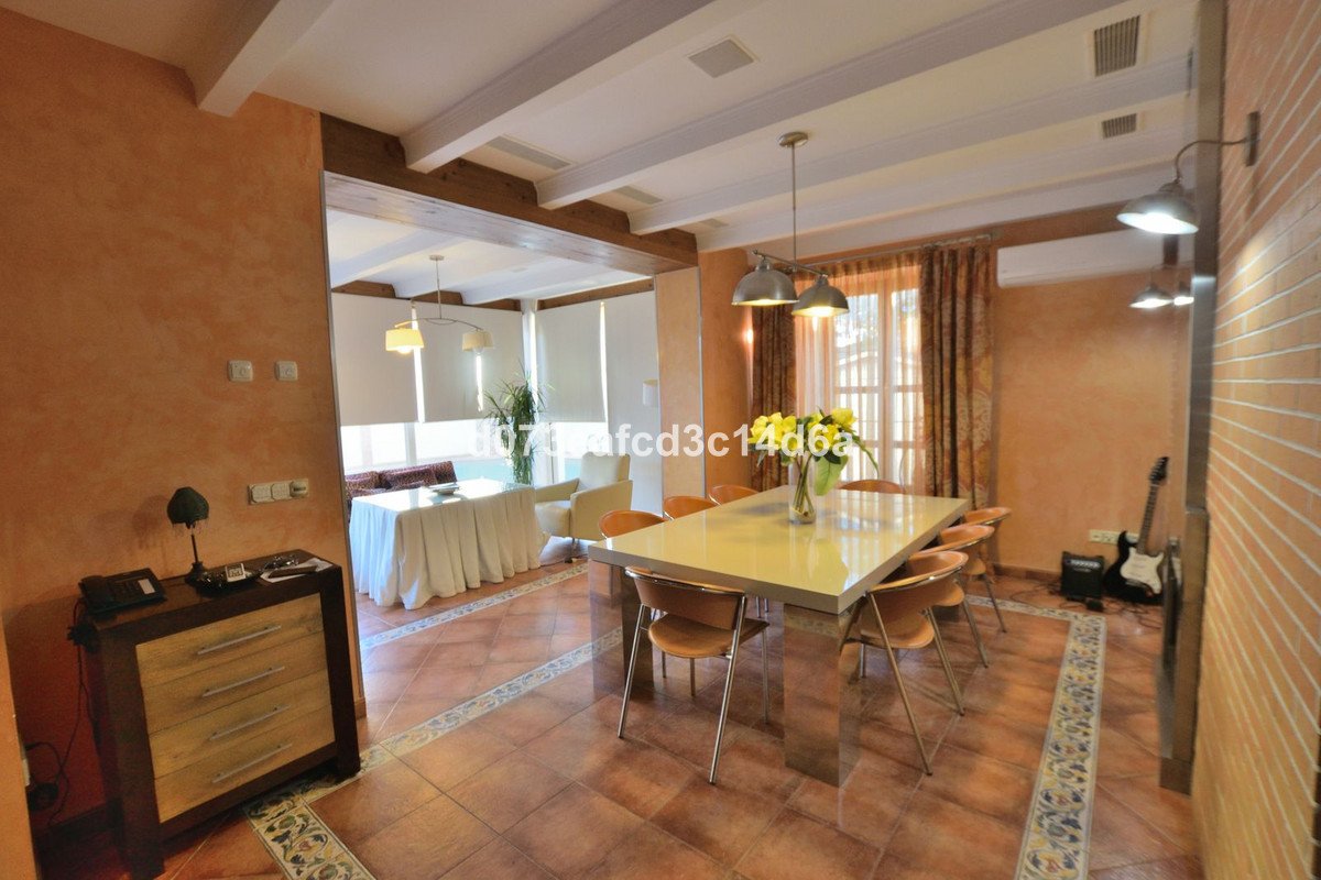 4 Bed Detached Villa in Ronda