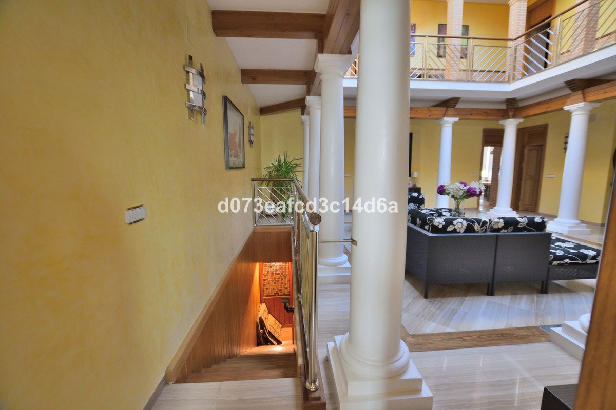 4 Bed Detached Villa in Ronda