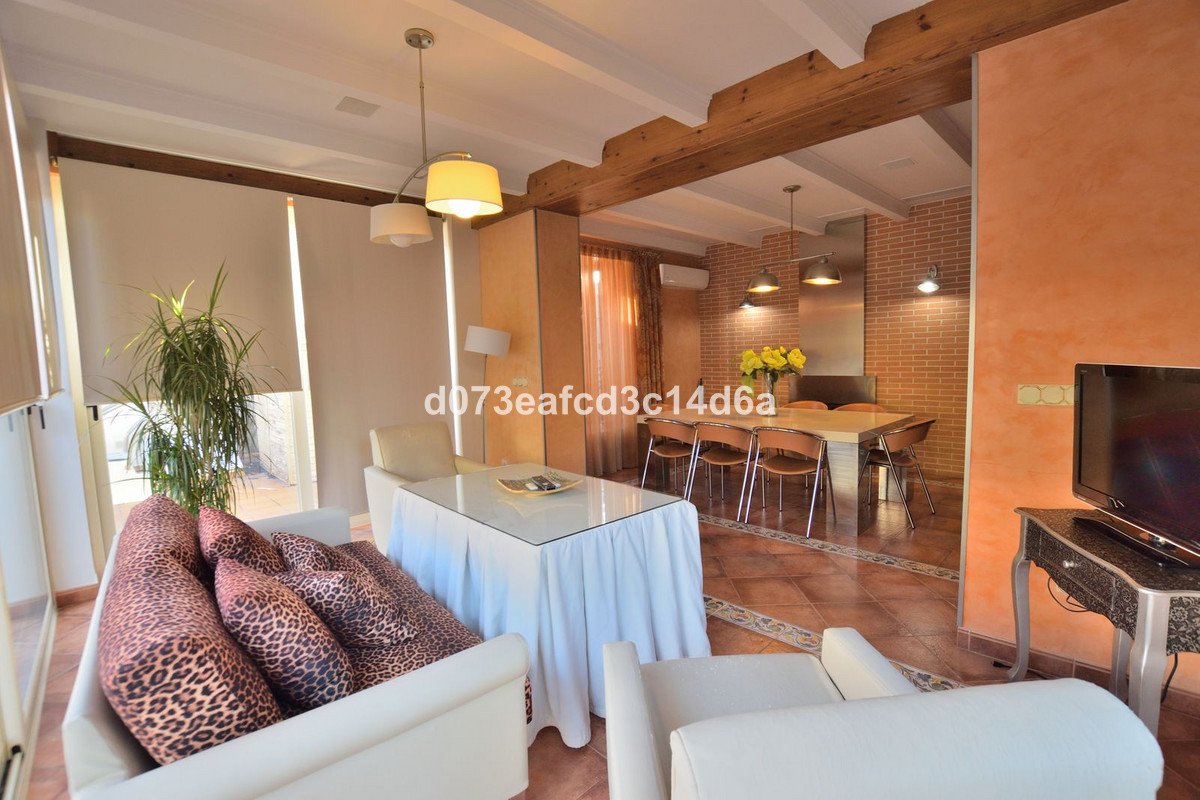 4 Bed Detached Villa in Ronda