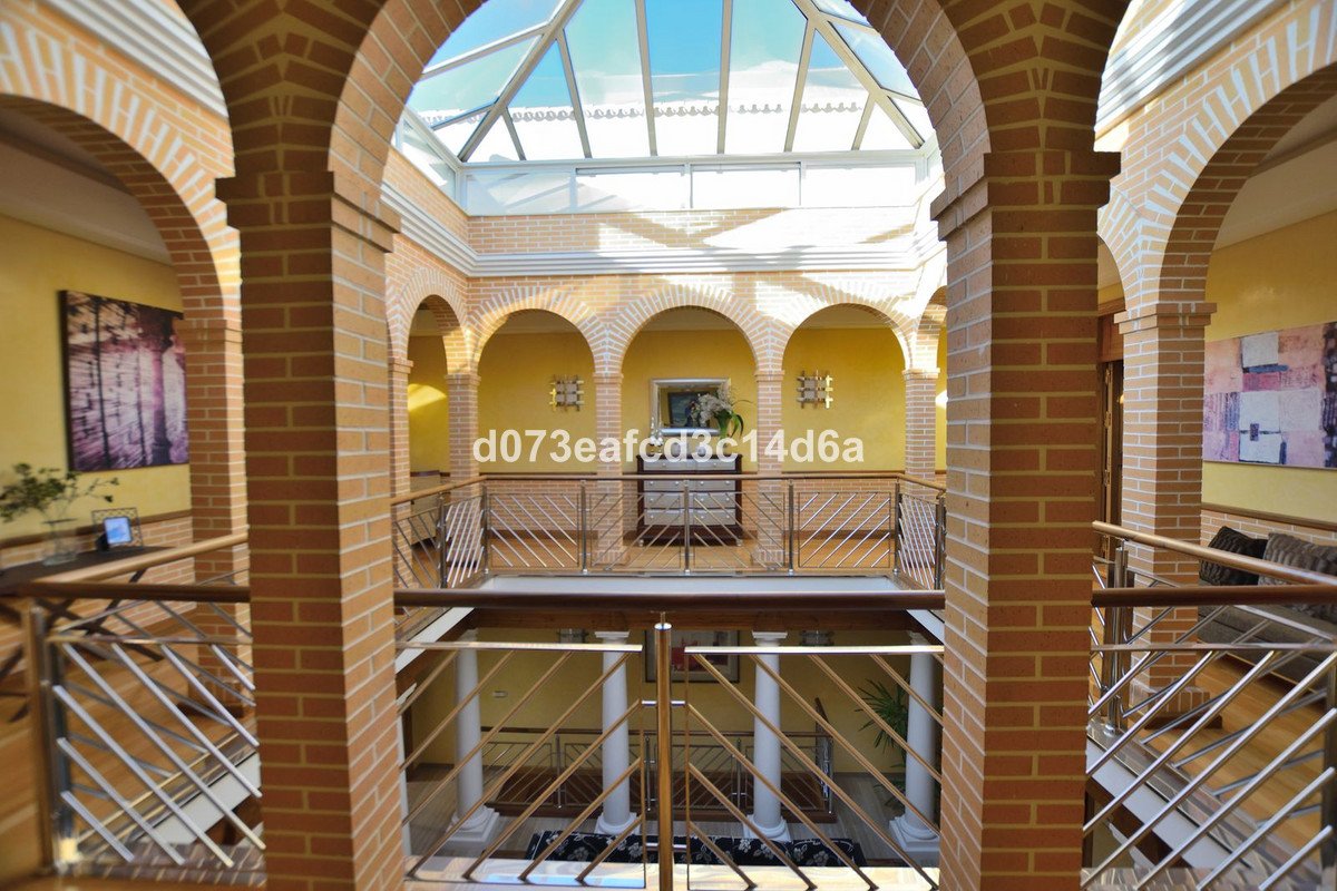 4 Bed Detached Villa in Ronda