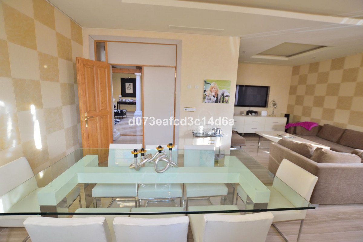 4 Bed Detached Villa in Ronda