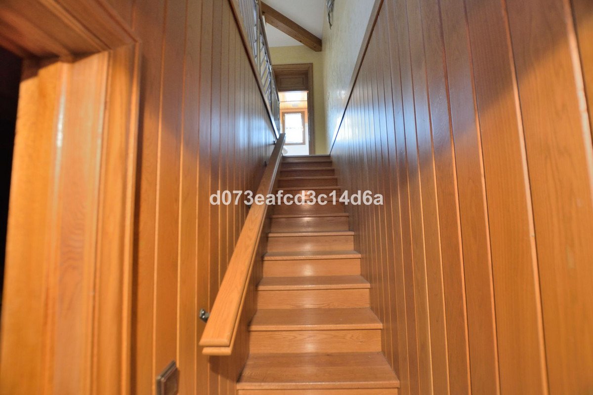 4 Bed Detached Villa in Ronda