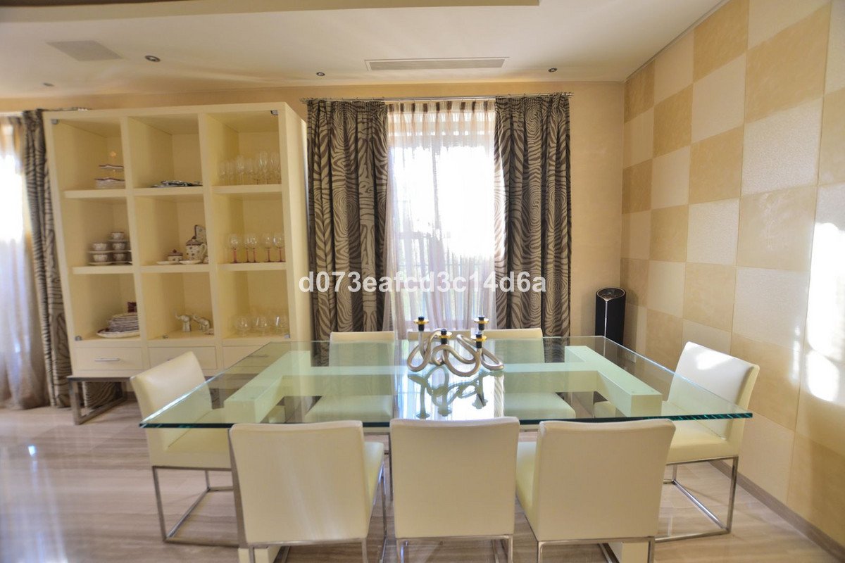 4 Bed Detached Villa in Ronda
