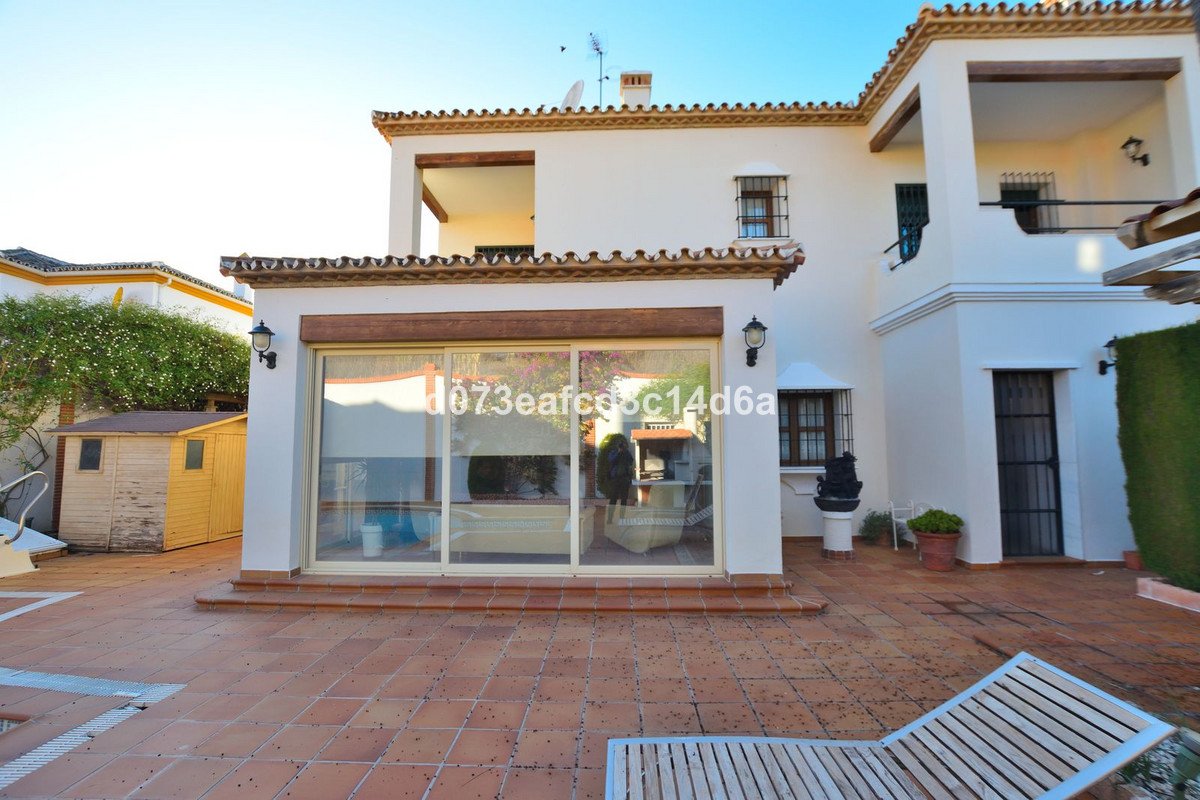 4 Bed Detached Villa in Ronda