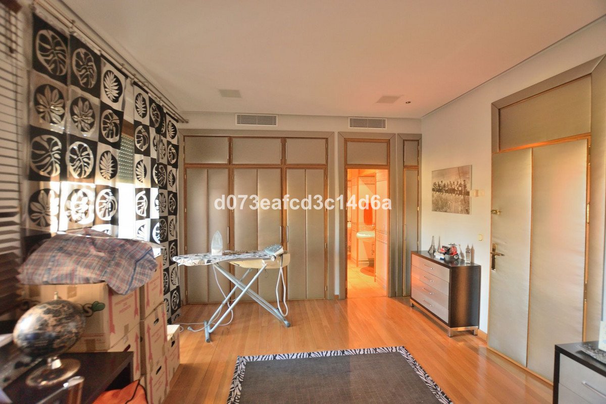 4 Bed Detached Villa in Ronda