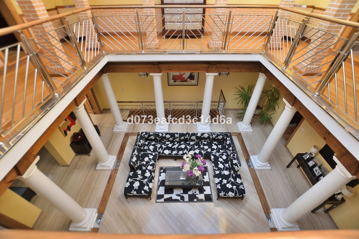 4 Bed Detached Villa in Ronda
