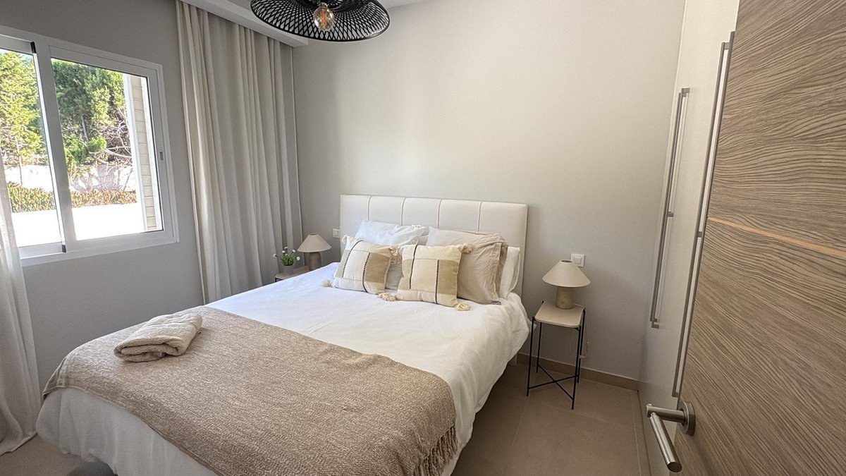 3 Bed Penthouse Duplex in Nueva Andalucía