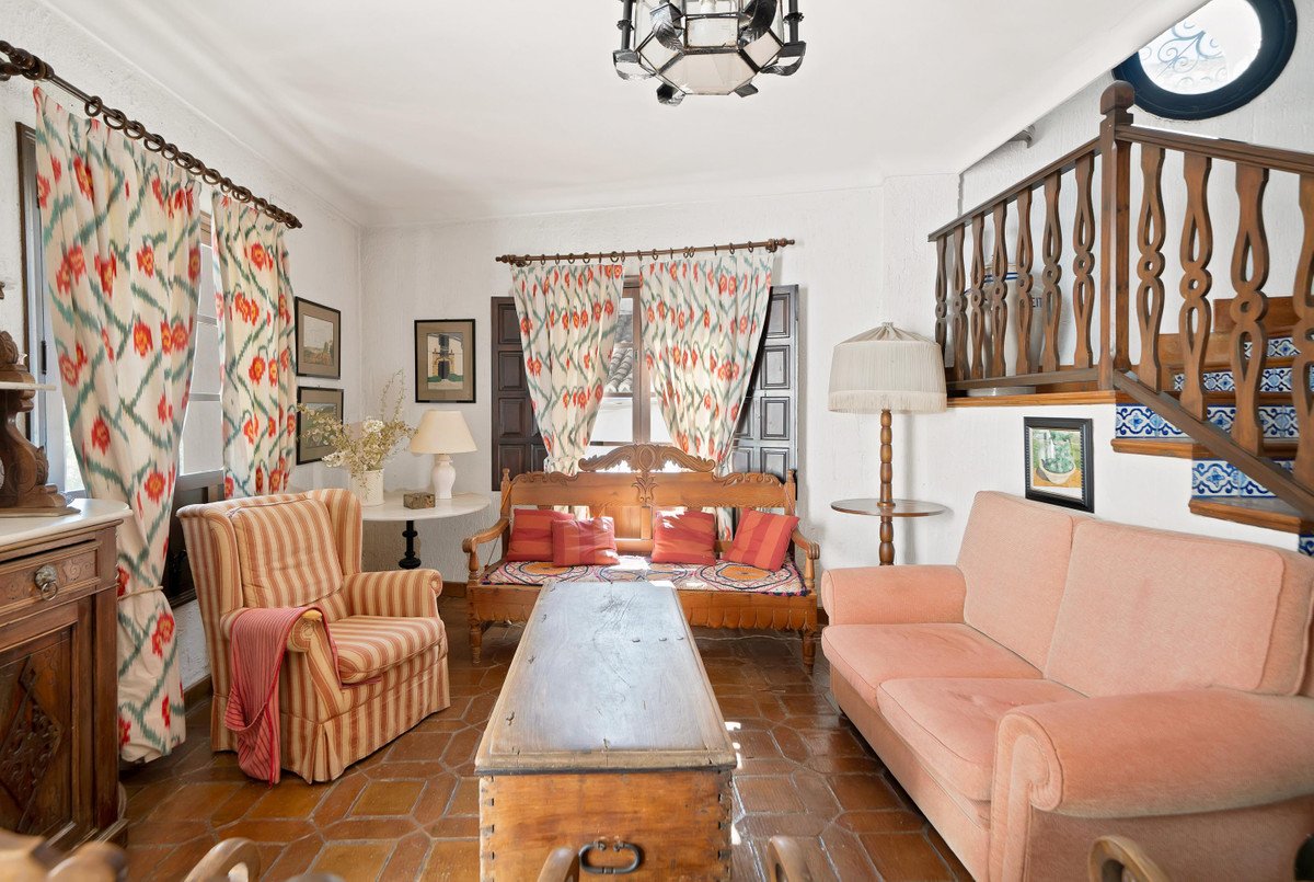 4 Bed Detached Villa in Ronda