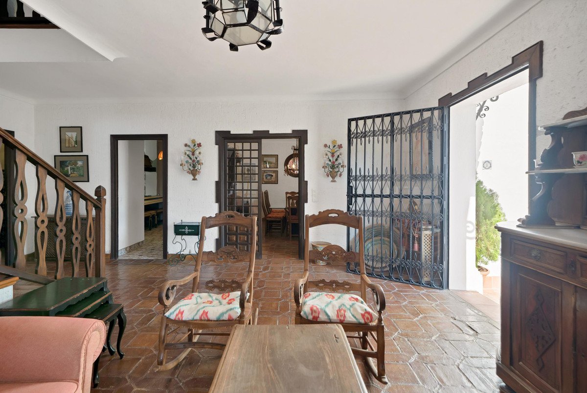 4 Bed Detached Villa in Ronda