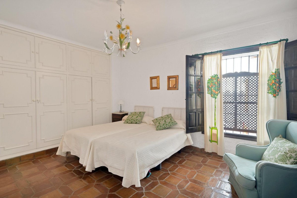 4 Bed Detached Villa in Ronda
