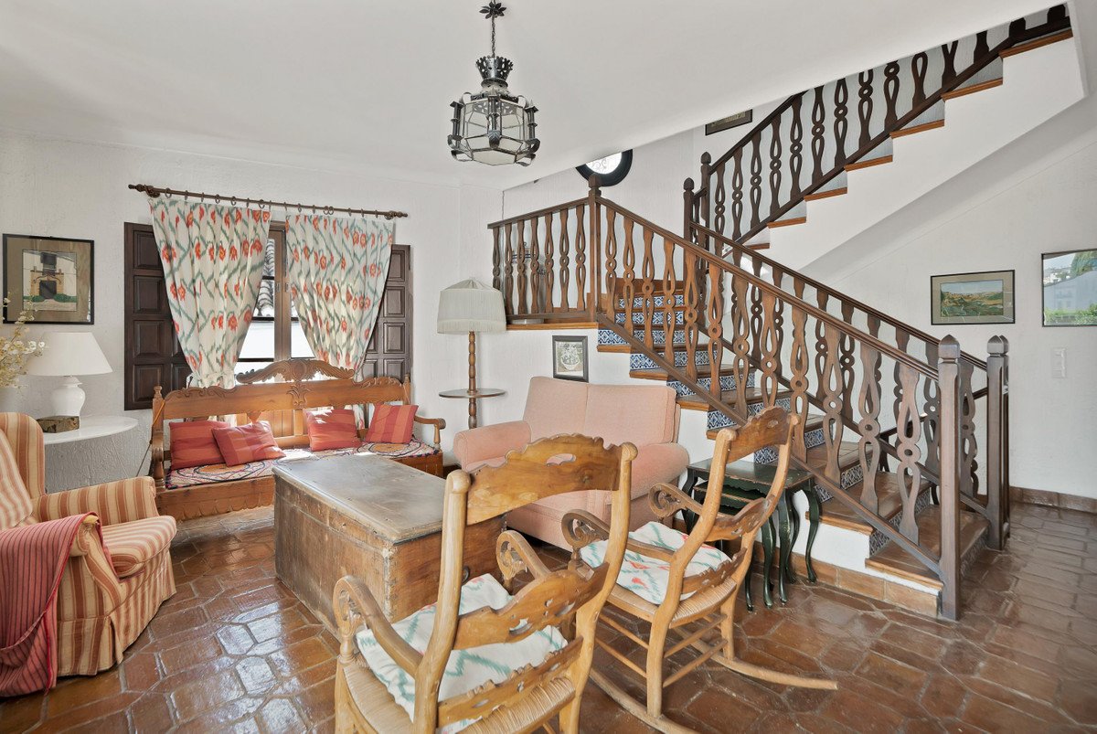 4 Bed Detached Villa in Ronda