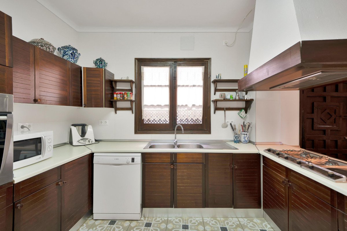 4 Bed Detached Villa in Ronda