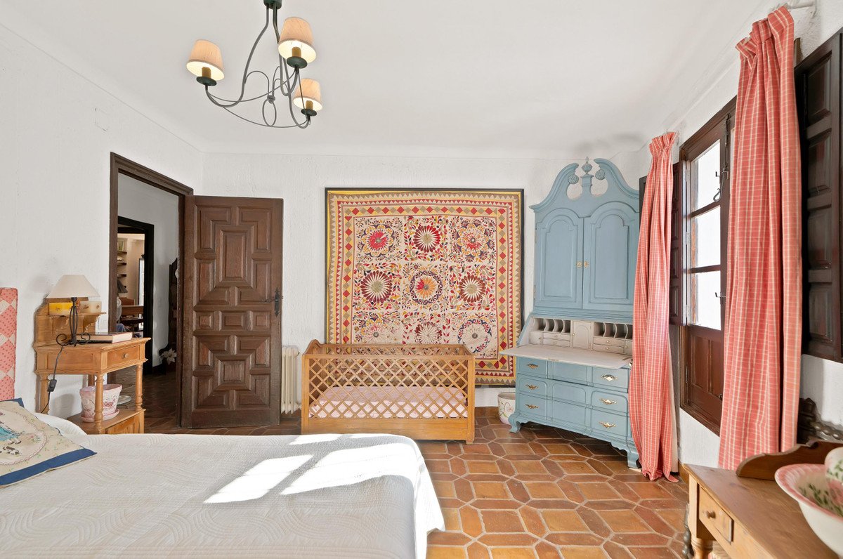 4 Bed Detached Villa in Ronda