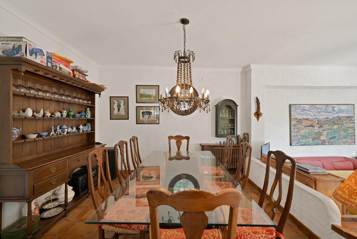 4 Bed Detached Villa in Ronda