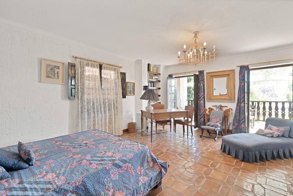 4 Bed Detached Villa in Ronda
