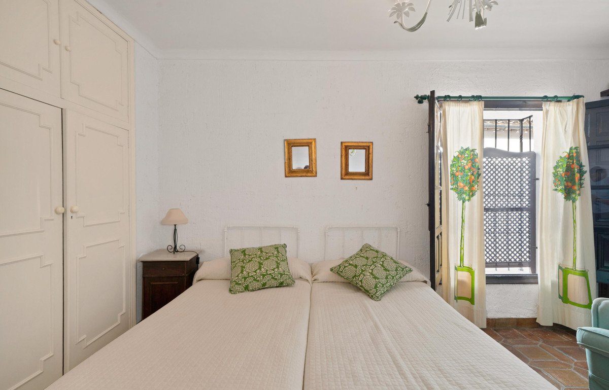 4 Bed Detached Villa in Ronda