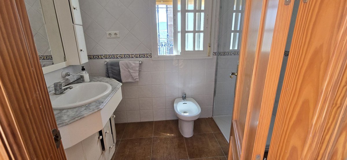 5 Bed Finca - Cortijo in Coín