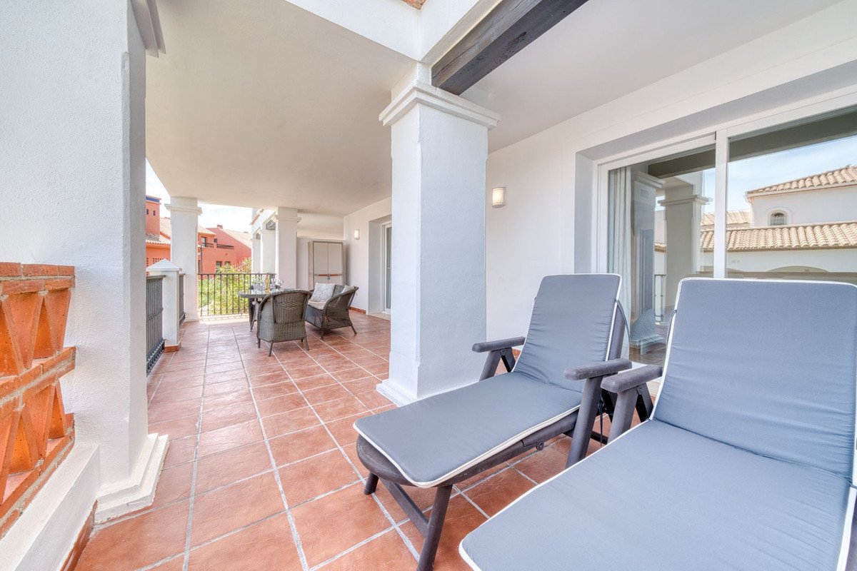 2 Bed Ground Floor Apartment in Calahonda