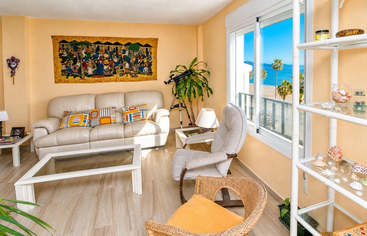 3 Bed Penthouse Duplex in San Luis de Sabinillas