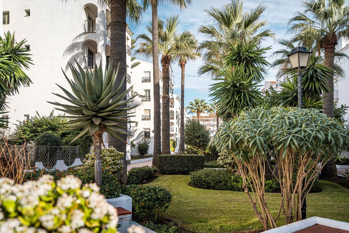 3 Bed Penthouse Duplex in San Luis de Sabinillas
