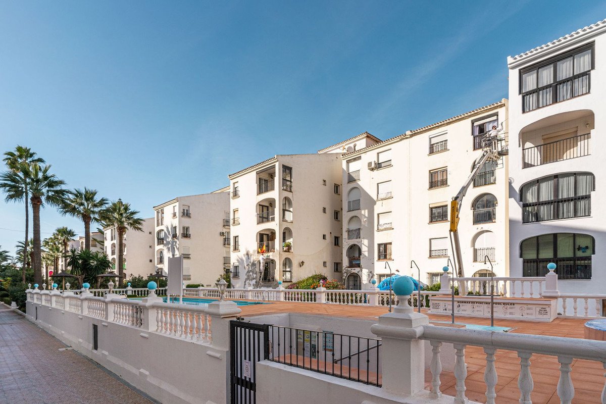 3 Bed Penthouse Duplex in San Luis de Sabinillas